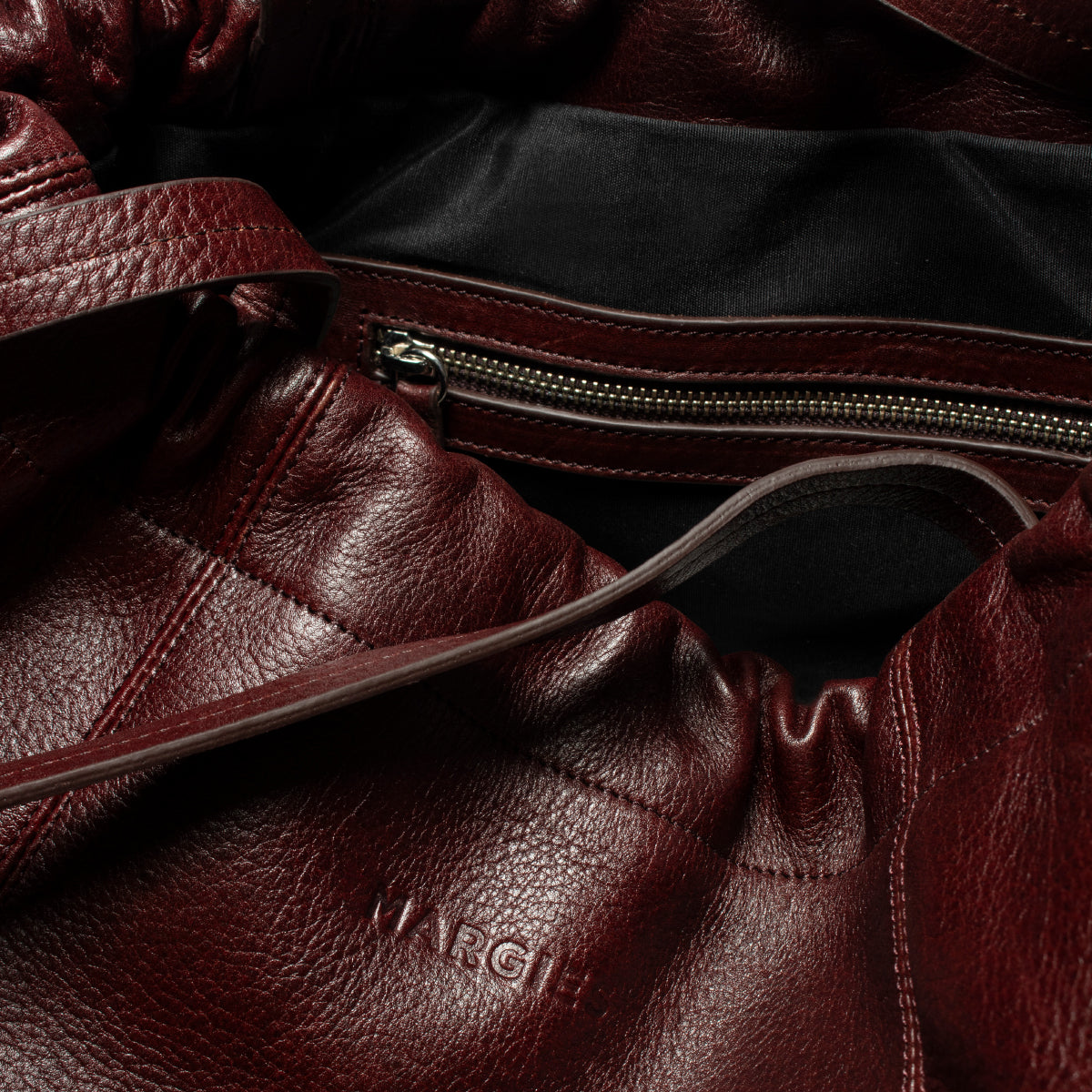 KANVAS BURGUNDY