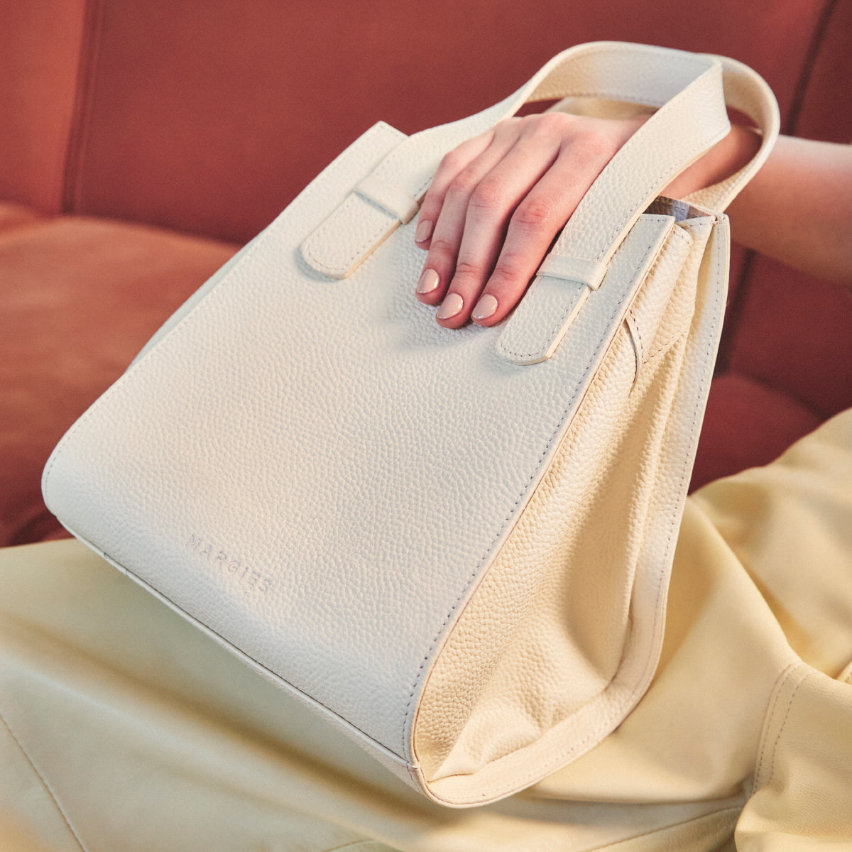 RAILY OFF WHITE