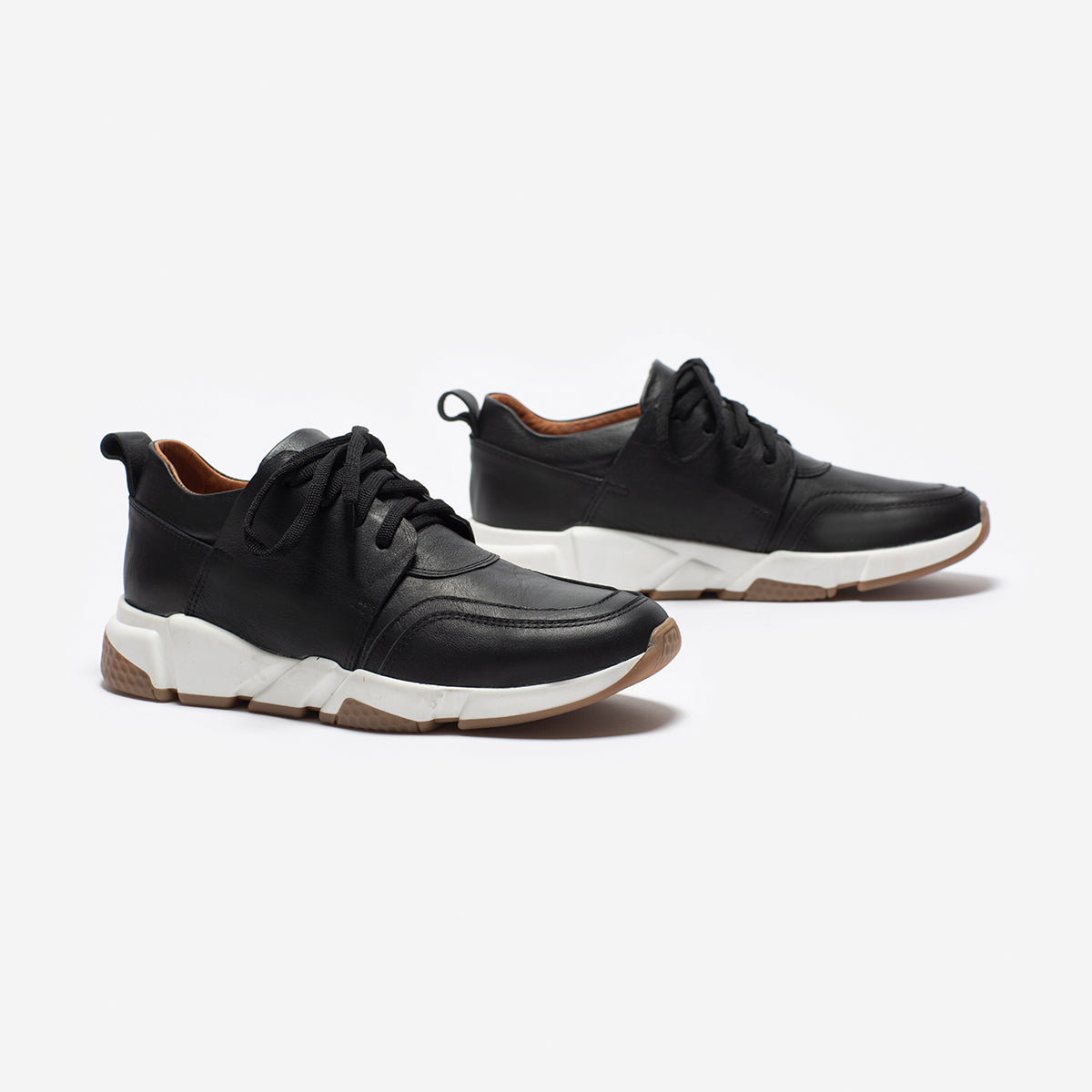 AGNES ALL BLACK