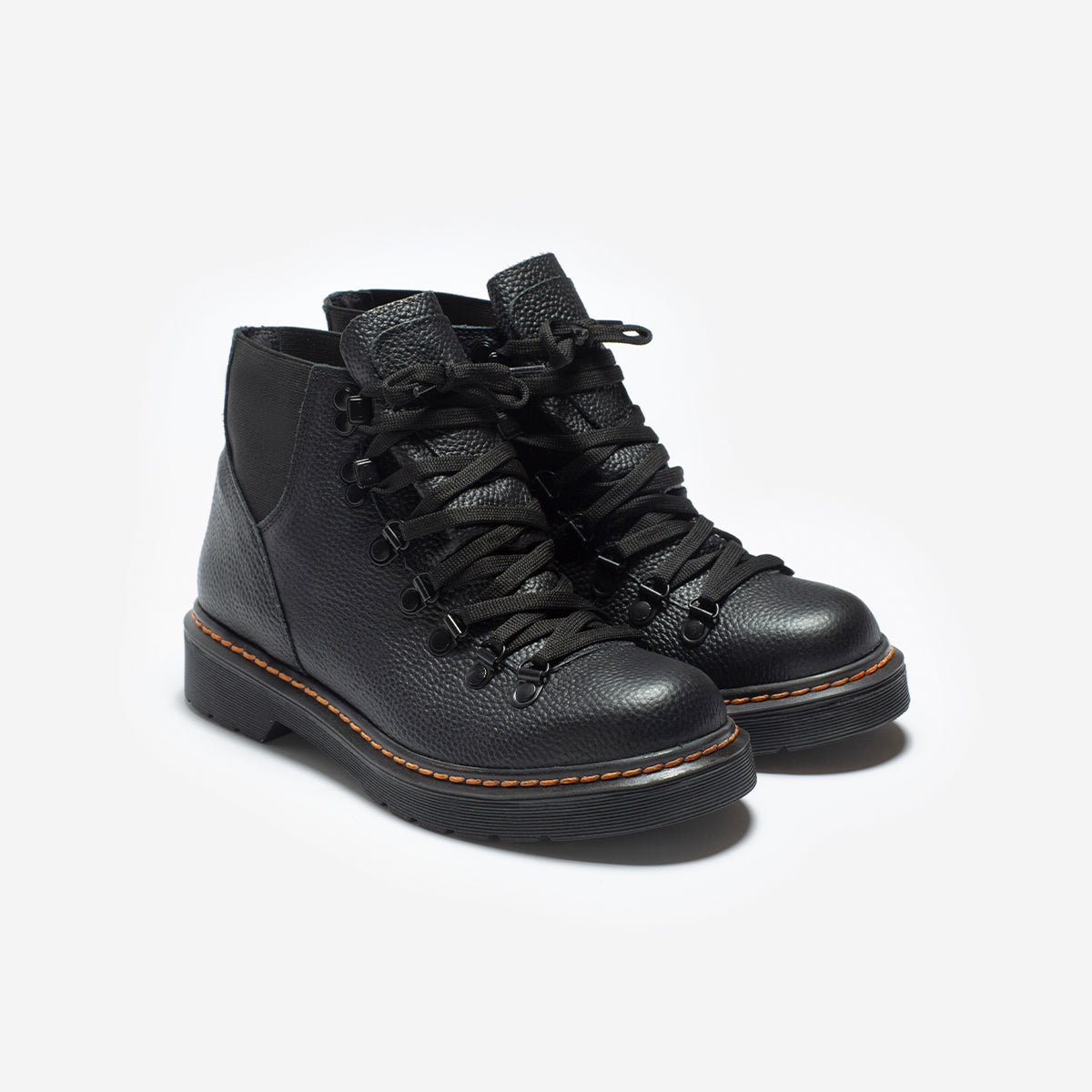 MAYENNE ALL BLACK